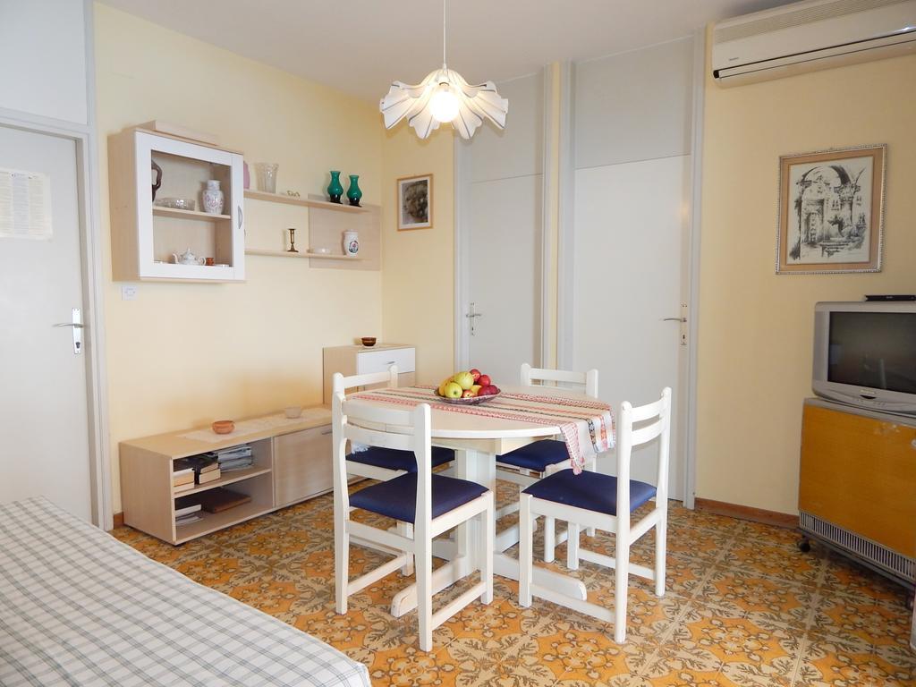 Villa Maristika Omiš Oda fotoğraf