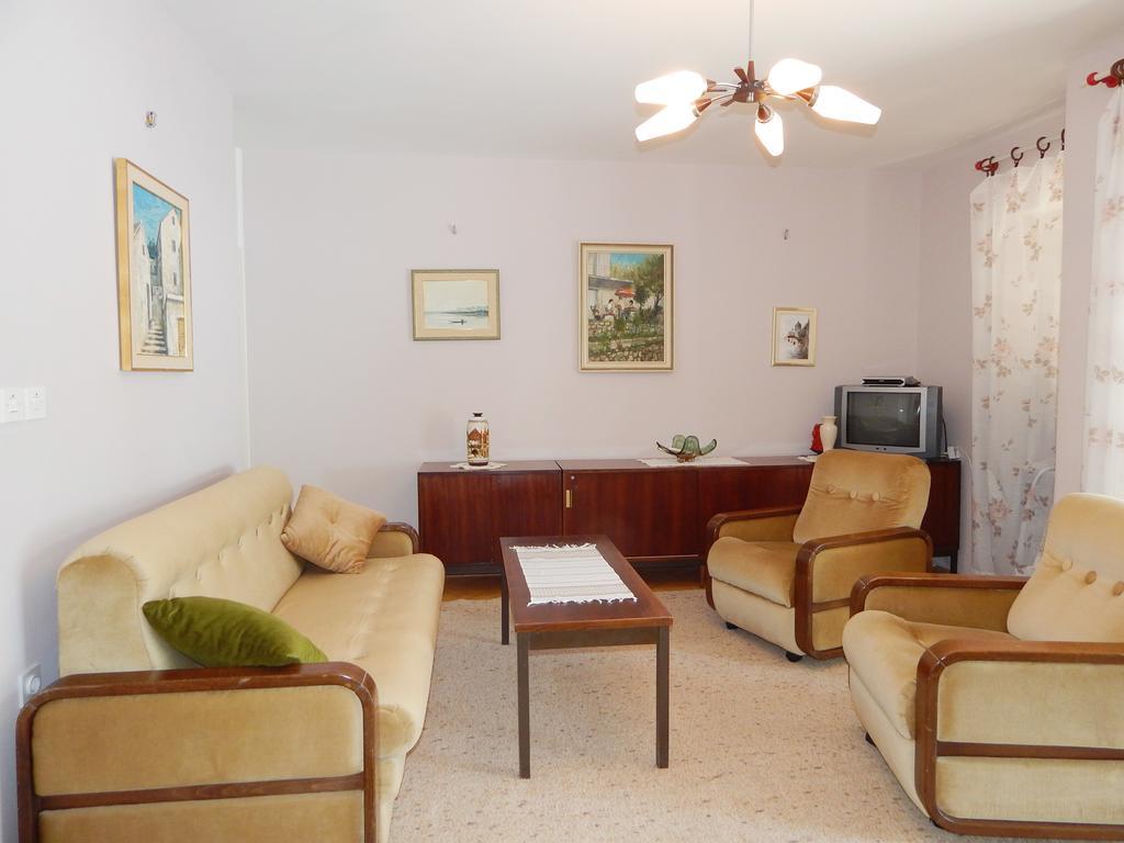 Villa Maristika Omiš Oda fotoğraf
